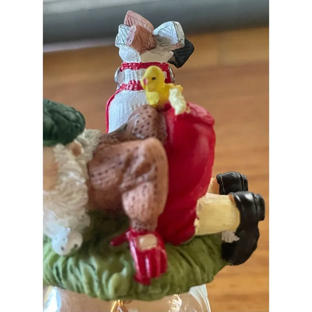Vintage Giftcraft Golf Gnome Glass Bell Mouse Golf Ball Clapper Collectible